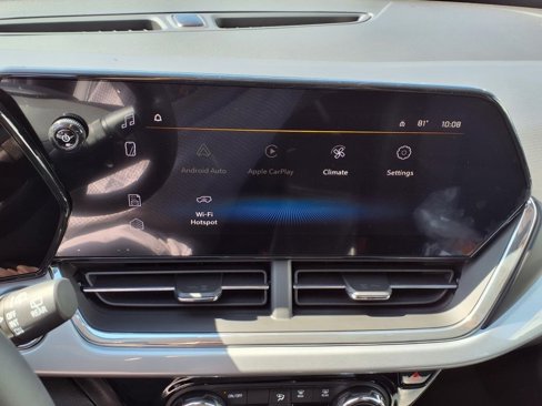 New 2025 Chevrolet Trax LT w/ Driver Confidence Package image 10