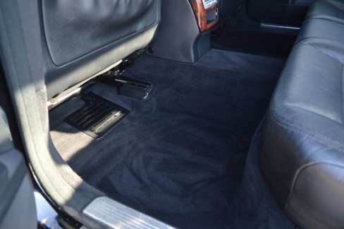 Used 2010 Mercedes-Benz S 550 4MATIC image 17