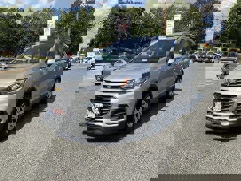 Used 2018 Chevrolet Trax LS image 1