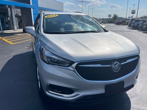Used 2021 Buick Enclave Essence w/ Sound and Sites Package image 8