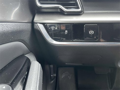 Used 2023 Kia Sportage EX image 15