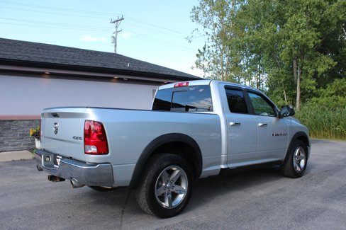 Used 2011 RAM 1500 Big Horn image 4
