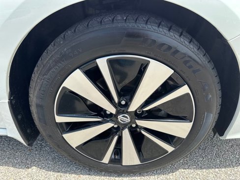 Used 2022 Nissan Altima 2.5 SV image 13
