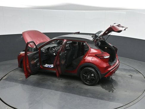 Used 2024 Nissan Kicks SR image 50