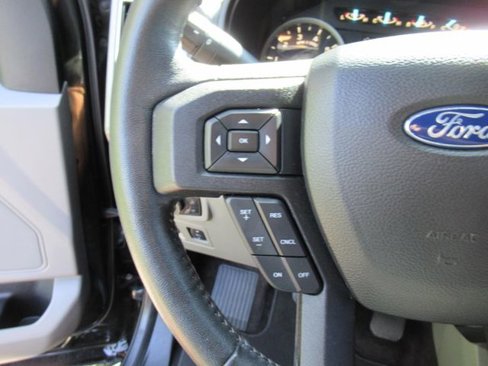 Used 2018 Ford F150 XLT w/ Equipment Group 302A Luxury image 18