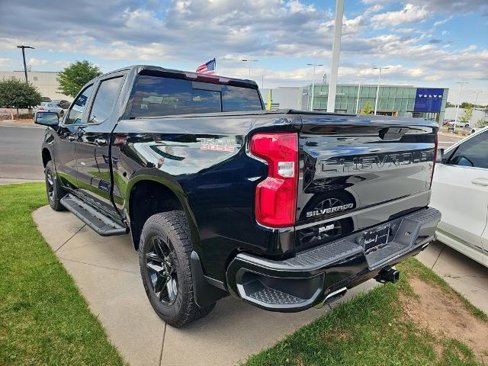 Used 2020 Chevrolet Silverado 1500 LT Trail Boss image 5