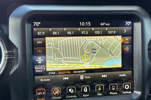 Used 2023 Jeep Wrangler Unlimited Sahara image 19