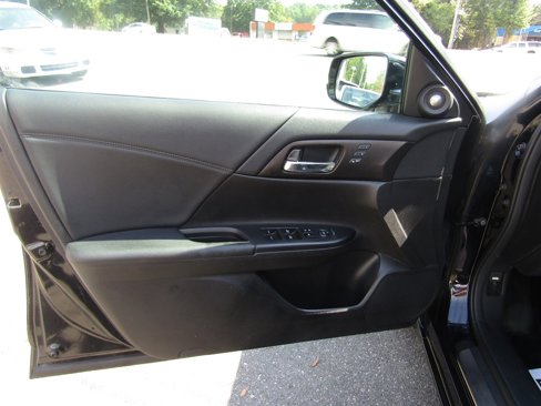 Used 2014 Honda Accord EX-L image 16