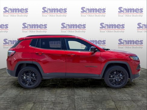 New 2025 Jeep Compass Latitude w/ Altitude Special Edition image 3