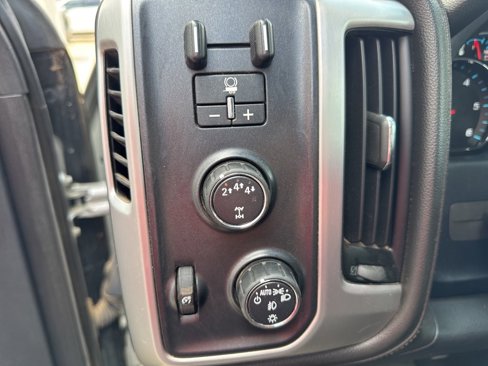 Used 2017 GMC Sierra 2500 SLE image 20