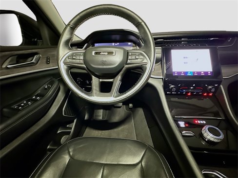 Certified 2022 Jeep Grand Cherokee L Limited image 25