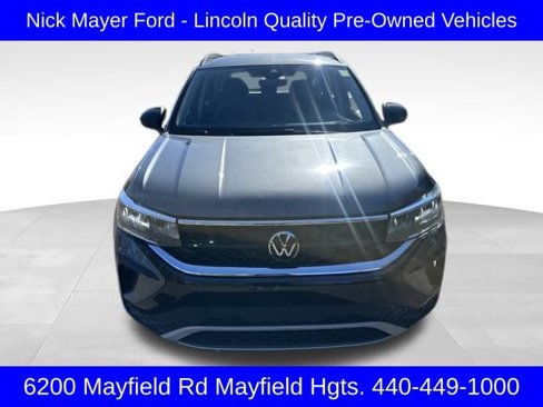 Used 2024 Volkswagen Taos S image 2