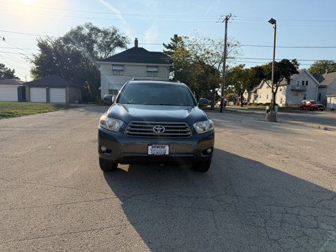 Used 2010 Toyota Highlander SE image 2