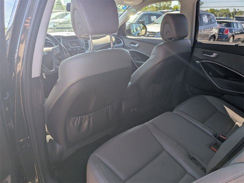 Used 2014 Hyundai Santa Fe GLS image 25