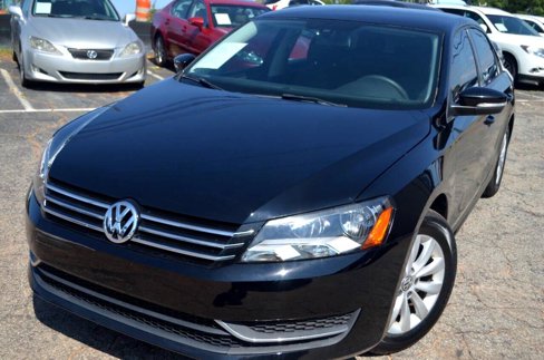 Used 2013 Volkswagen Passat 2.5 S image 3