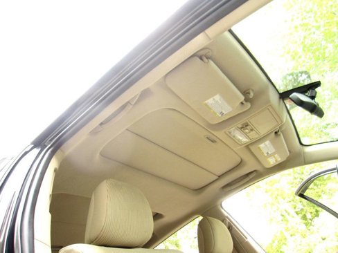 Used 2010 Toyota Venza AWD image 24