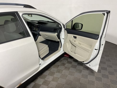 Used 2014 Subaru Crosstrek 2.0i Limited image 32