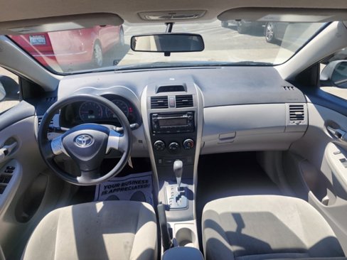 Used 2013 Toyota Corolla L image 20