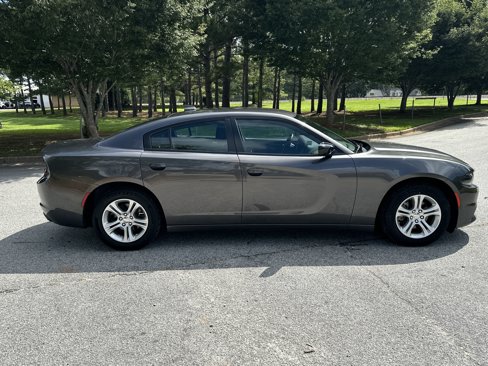 Used 2023 Dodge Charger SXT image 4