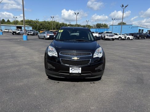 Used 2015 Chevrolet Equinox LT w/ Driver Convenience Package image 2
