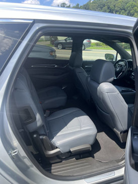 Used 2022 Buick Enclave Essence w/ Experience Buick Package image 12