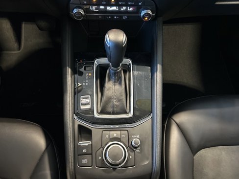 Used 2019 MAZDA CX-5 Touring image 9
