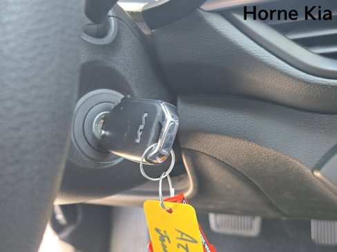 Used 2023 Kia Forte LXS image 28