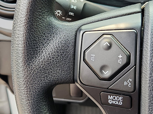 Certified 2017 Toyota Tacoma SR image 23