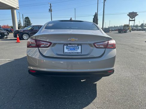 Used 2022 Chevrolet Malibu LT image 4