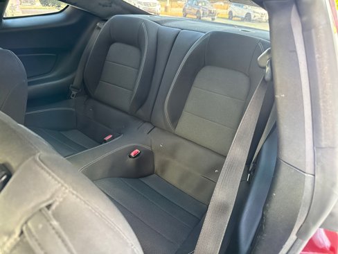 Used 2017 Ford Mustang Coupe image 25