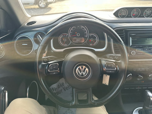 Used 2014 Volkswagen Beetle R-Line image 13