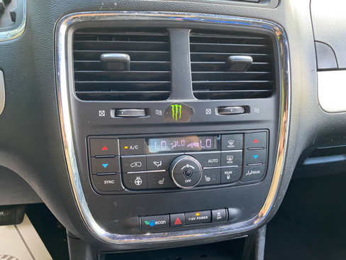 Used 2018 Dodge Grand Caravan GT image 58