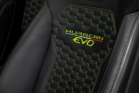 Used 2023 Lamborghini Huracan EVO image 21