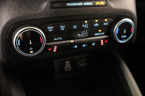 Used 2024 Ford Escape Active w/ Cold Weather Package image 7