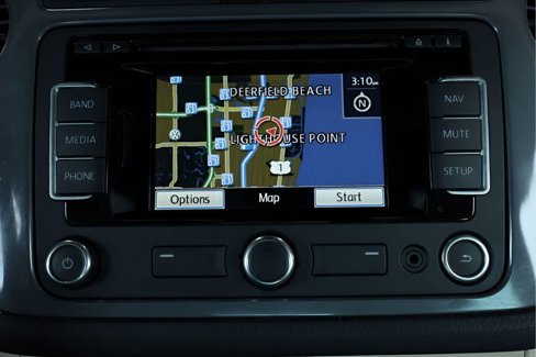Used 2014 Volkswagen Tiguan SEL image 26