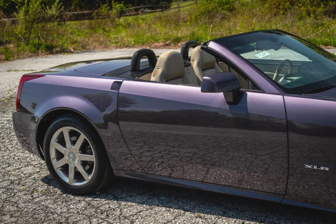 Used 2004 Cadillac XLR image 83