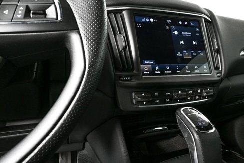 Certified 2022 Maserati Levante GT image 15