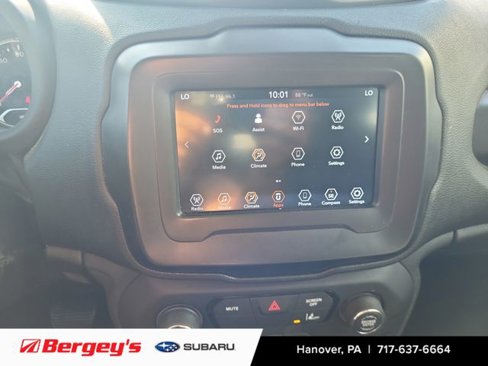 Used 2021 Jeep Renegade Sport image 23