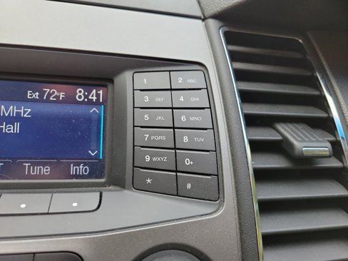 Used 2013 Ford Taurus SE image 22