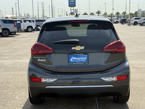 Used 2020 Chevrolet Bolt LT image 17