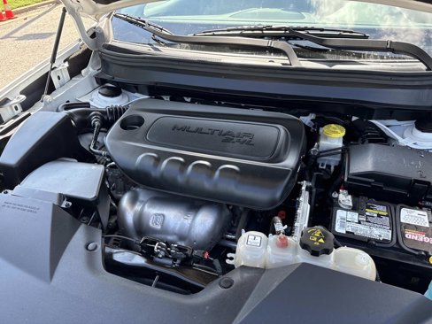 Used 2021 Jeep Cherokee Latitude image 34