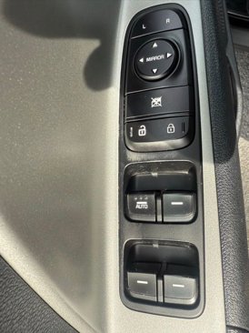 Used 2019 Kia Niro LX image 22