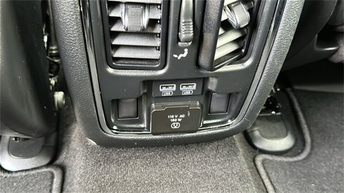 Used 2020 Jeep Grand Cherokee Limited image 25