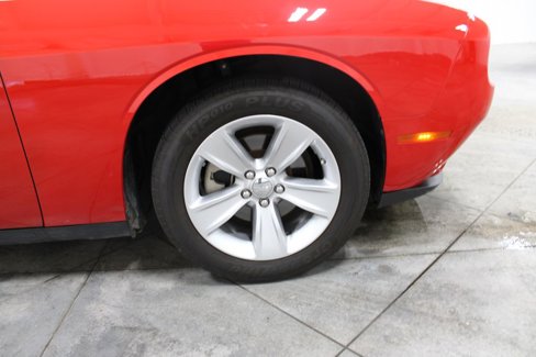 Used 2023 Dodge Challenger SXT image 31