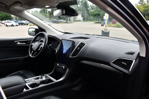 Used 2023 Ford Edge SEL w/ Convenience Package image 14