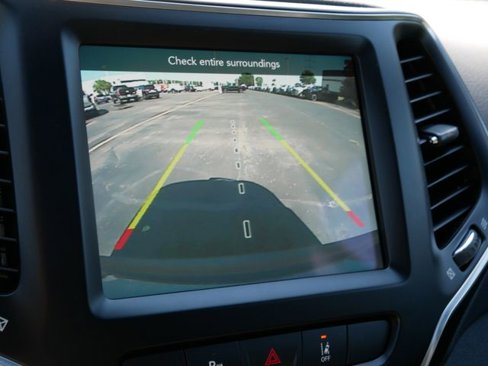 Certified 2021 Jeep Cherokee Latitude Lux 80th Anniv w/ Quick Order Package 26U 80TH image 29