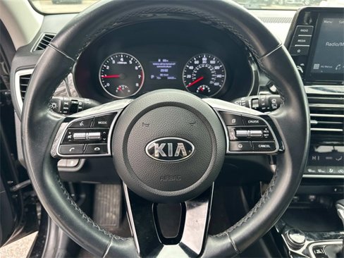 Used 2021 Kia Seltos EX image 10