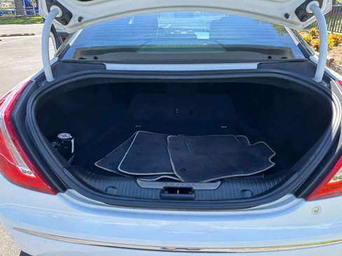 Used 2015 Jaguar XJ L Portfolio image 27