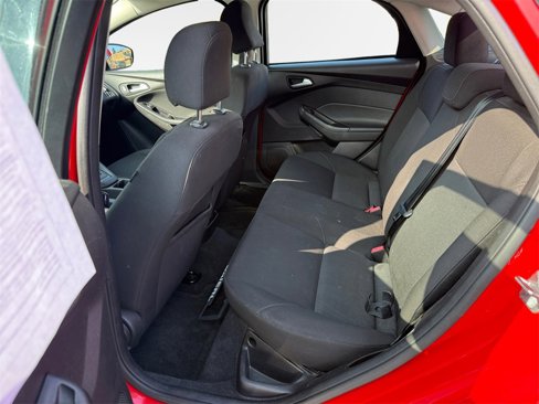 Used 2015 Ford Focus SE image 23