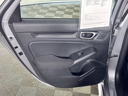 Used 2023 Honda Civic Sport image 18